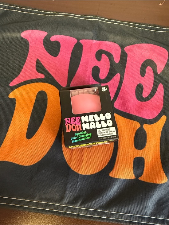 Needoh Other - Needoh Mello Mallo - Pink